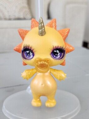 MGA Poopsie Rainbow Fantasy Friends Ray Sunshine Sun Doll Sparkly Critters